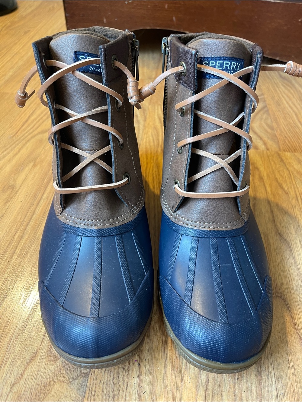 Sperry Navy and Brown Women’s Waterproof Winter Thinsulate Duck Boots